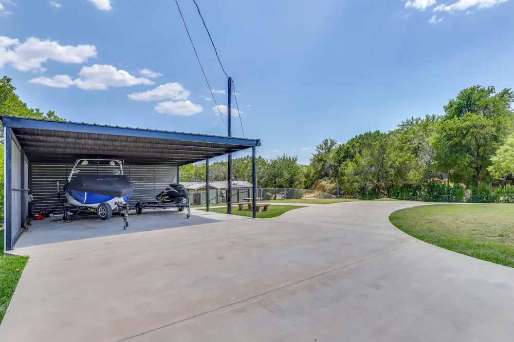 606 Dunn Drive Palo Pinto, TX 76484