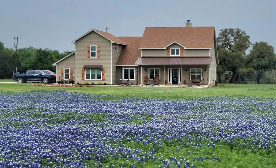 450 County Road 204 Liberty Hill, TX 78642
