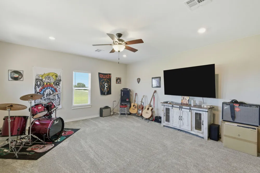 450 County Road 204 Liberty Hill, TX 78642