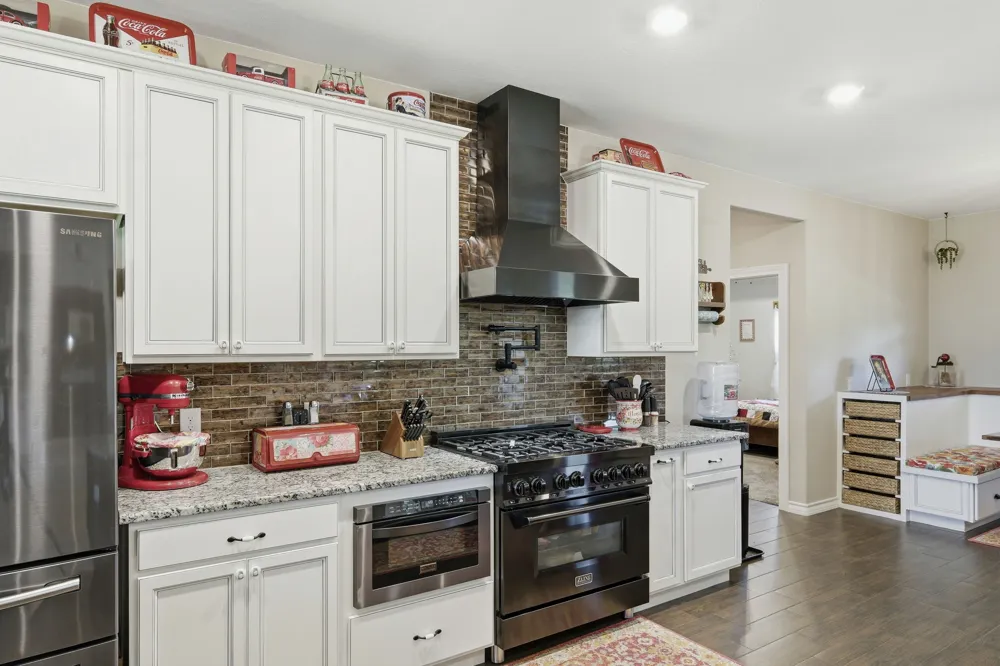 450 County Road 204 Liberty Hill, TX 78642