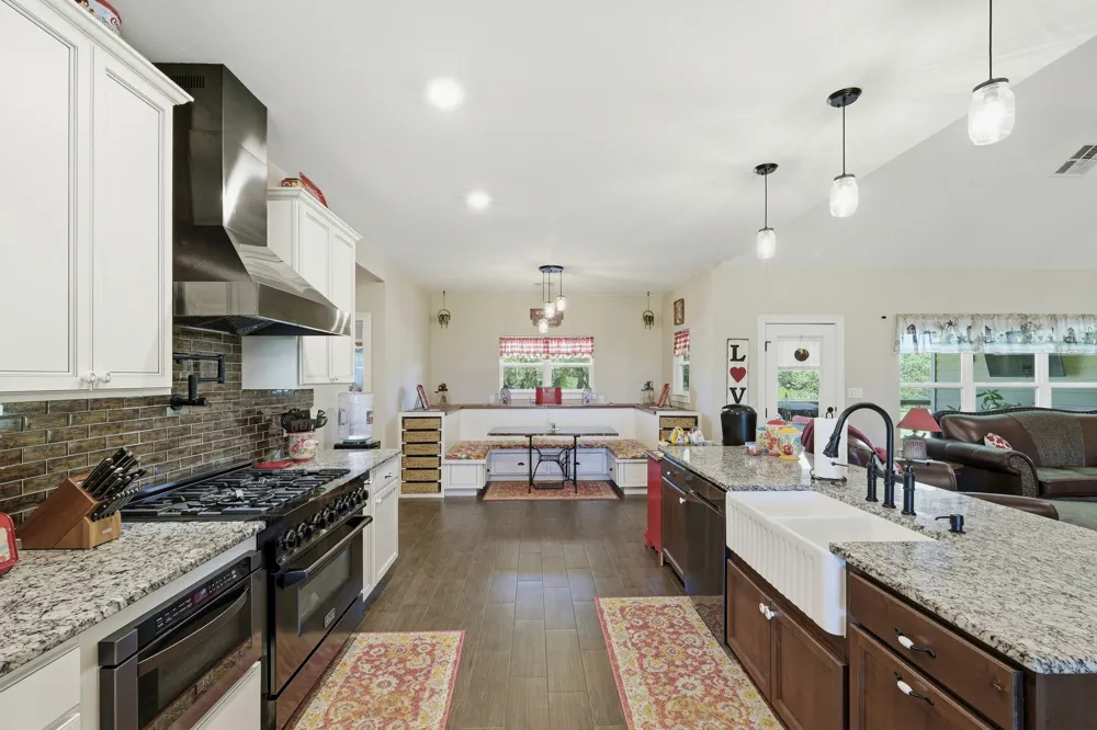 450 County Road 204 Liberty Hill, TX 78642