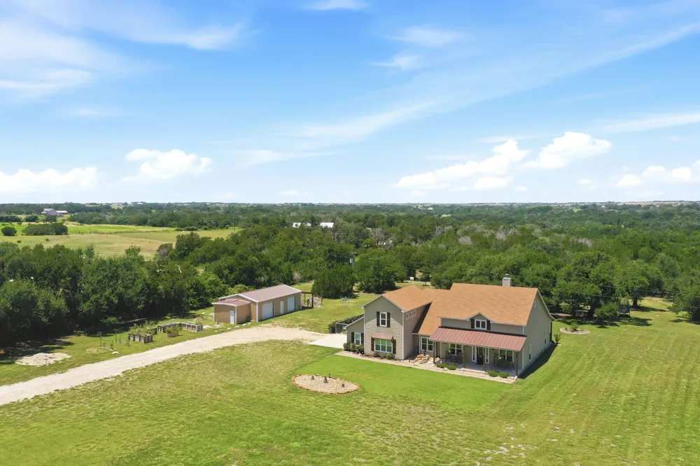 450 County Road 204 Liberty Hill, TX 78642