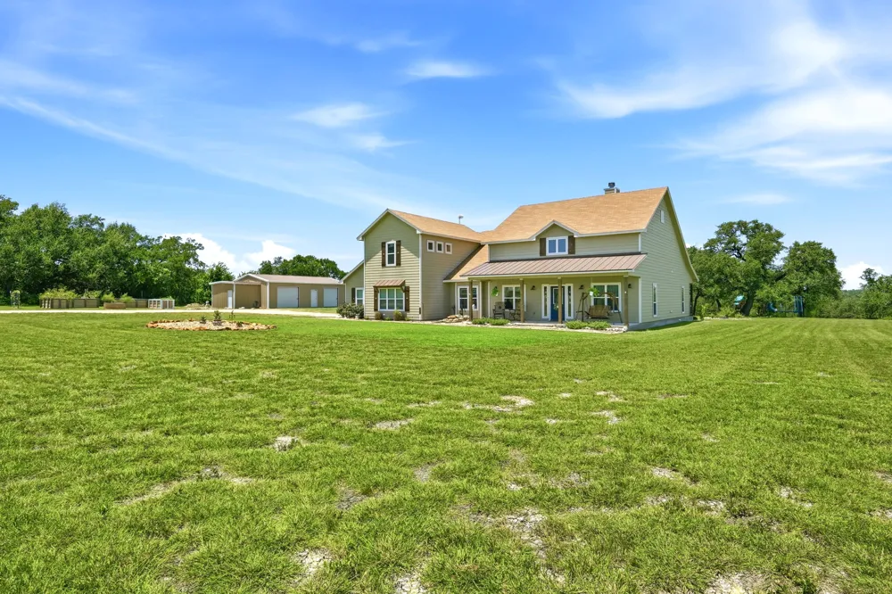 450 County Road 204 Liberty Hill, TX 78642