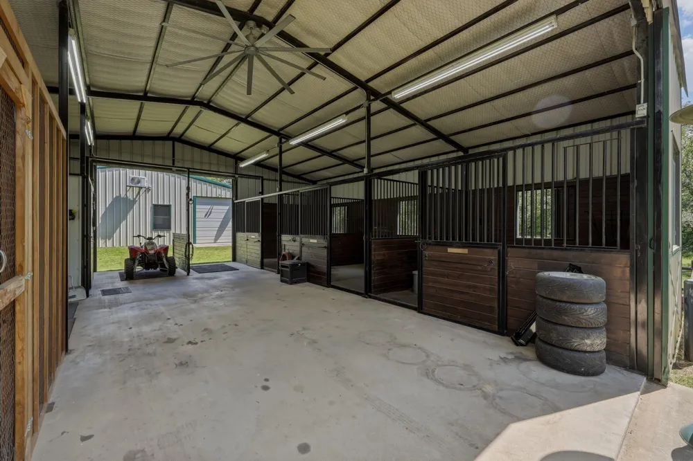 400 Porter Road Bartonville, TX 76226