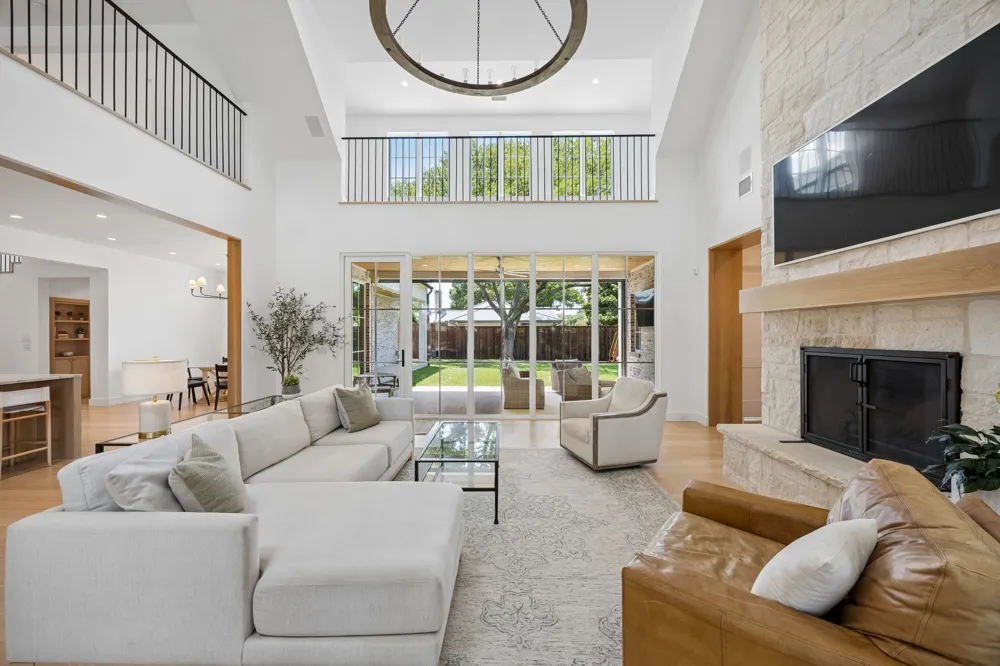 3205 Canyon Creek Drive Richardson, TX 75080