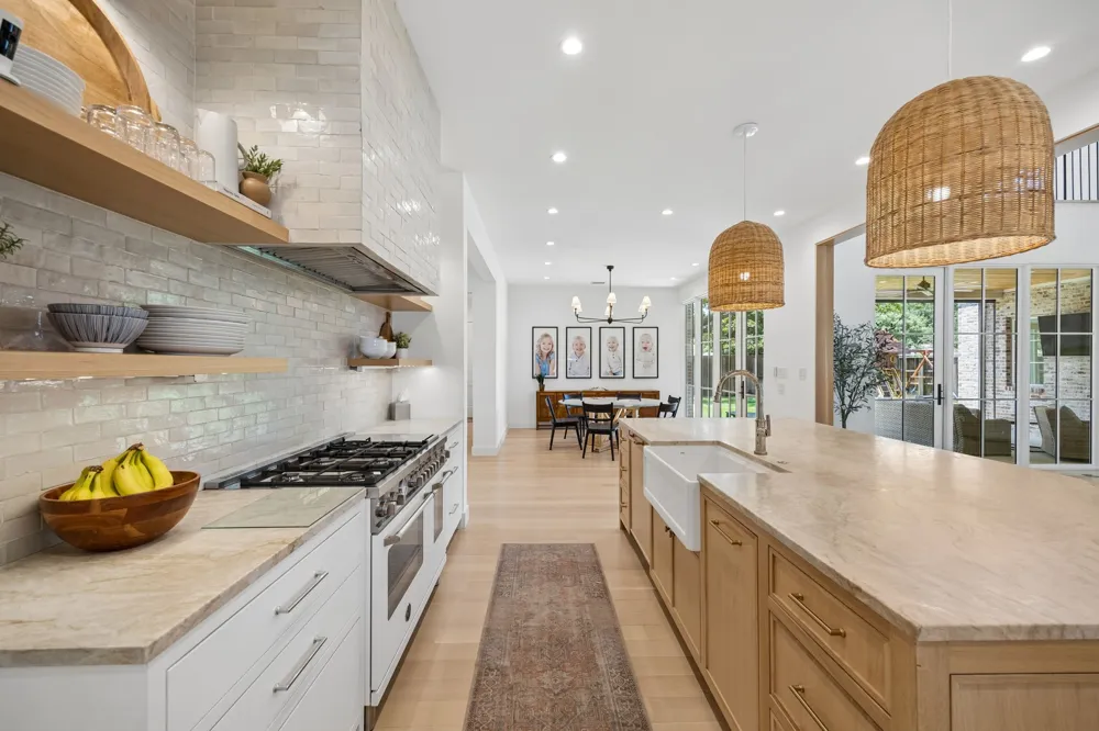 3205 Canyon Creek Drive Richardson, TX 75080