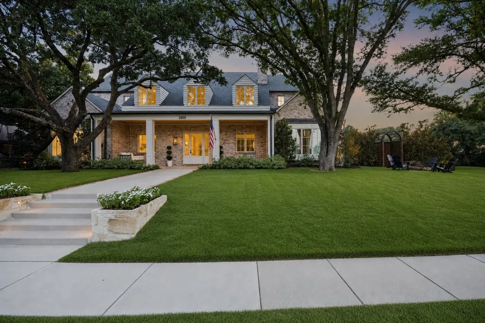 3205 Canyon Creek Drive Richardson, TX 75080