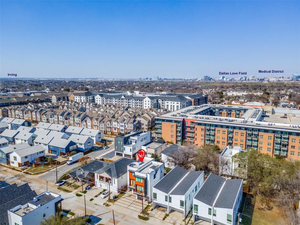 929 Bayonne Street Dallas, TX 75212