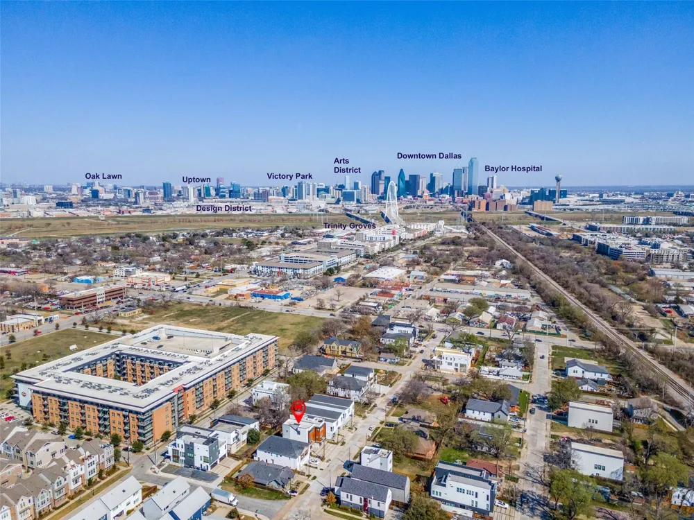 929 Bayonne Street Dallas, TX 75212