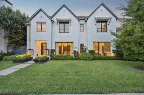 3944 Wentwood Drive