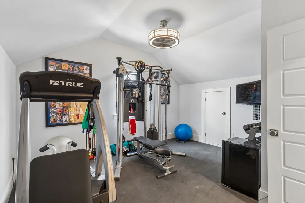 3944 Wentwood Drive University Park, TX 75225