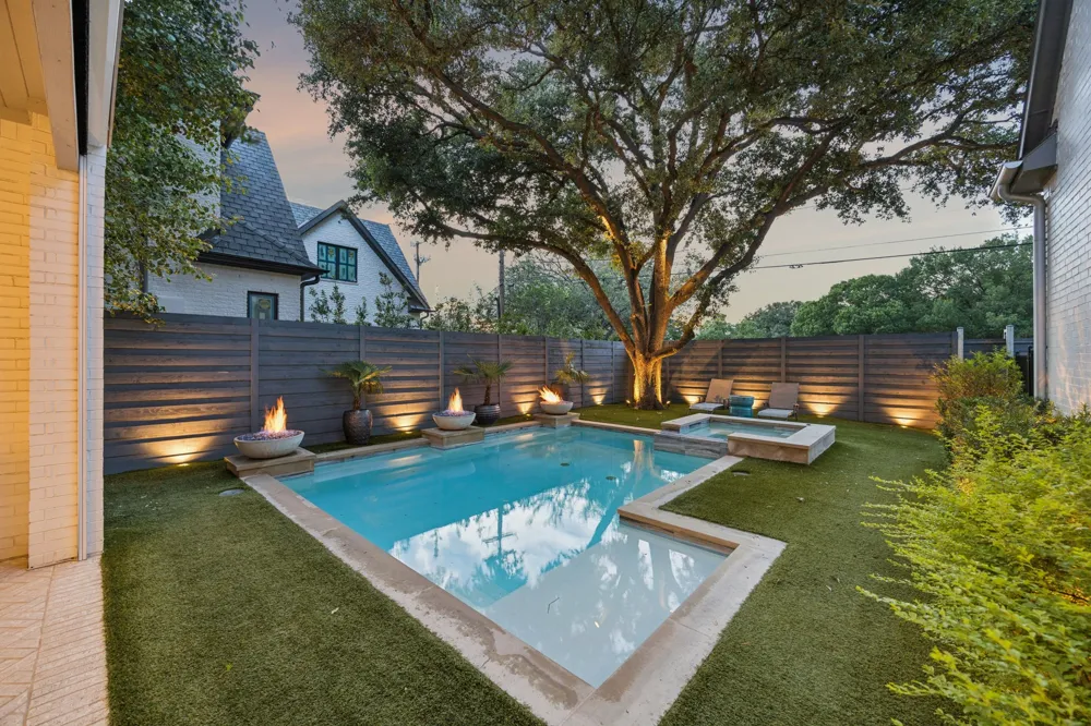 3944 Wentwood Drive University Park, TX 75225
