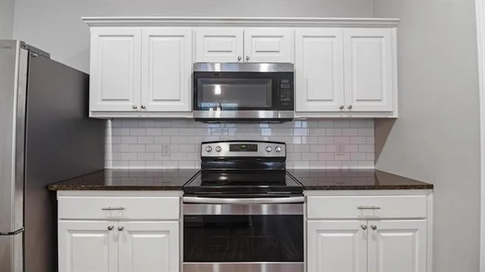 2927 Meadow Brook Trail Tyler, TX 75701