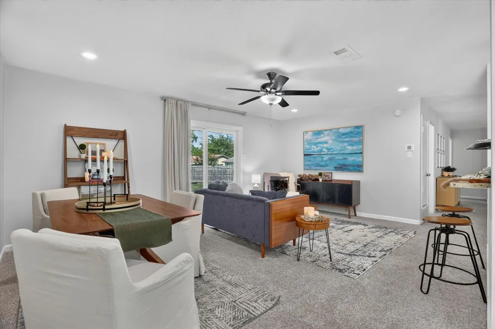 404 NW Wintercrest Road Burleson, TX 76028