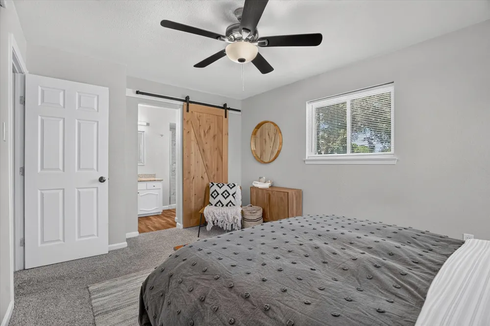 404 NW Wintercrest Road Burleson, TX 76028