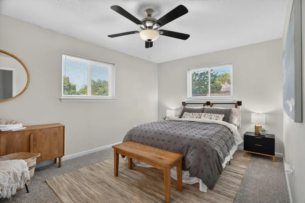 404 NW Wintercrest Road Burleson, TX 76028