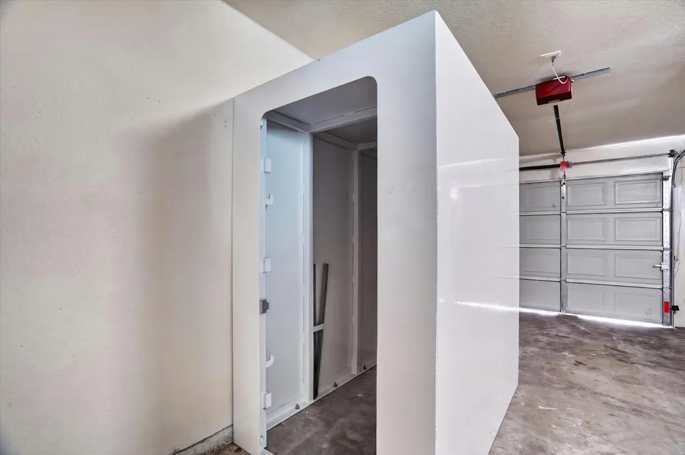 404 NW Wintercrest Road Burleson, TX 76028