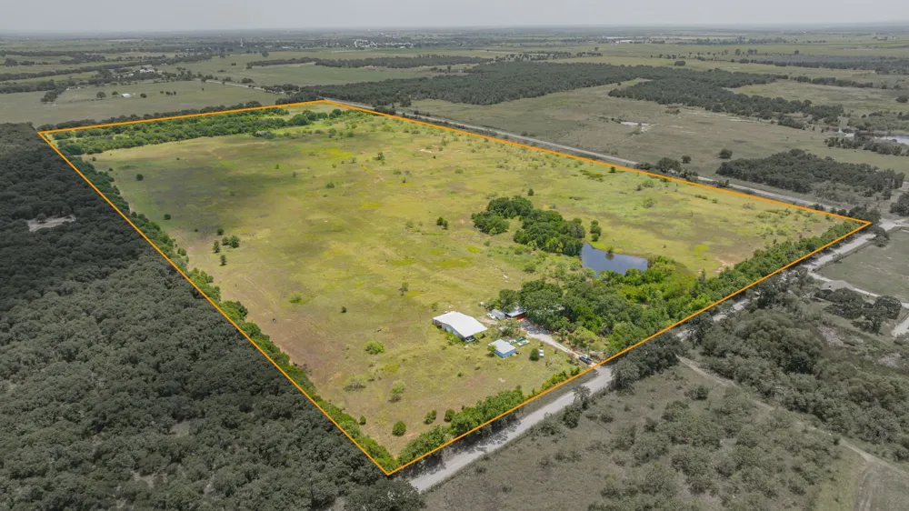 301 County Road 193 Carbon, TX 76435