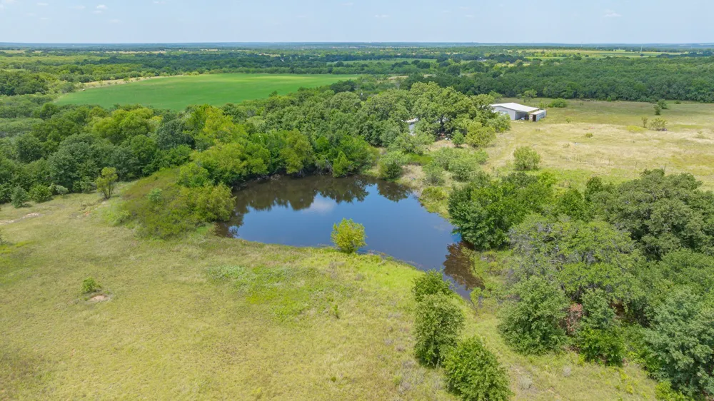 301 County Road 193 Carbon, TX 76435