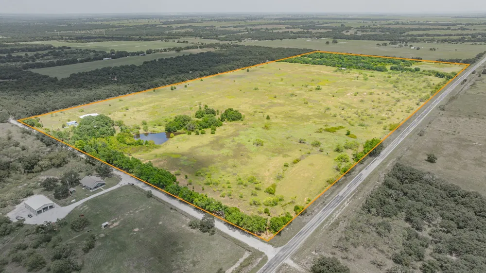 301 County Road 193 Carbon, TX 76435