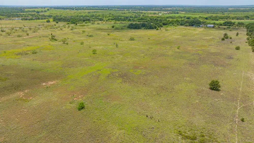 301 County Road 193 Carbon, TX 76435