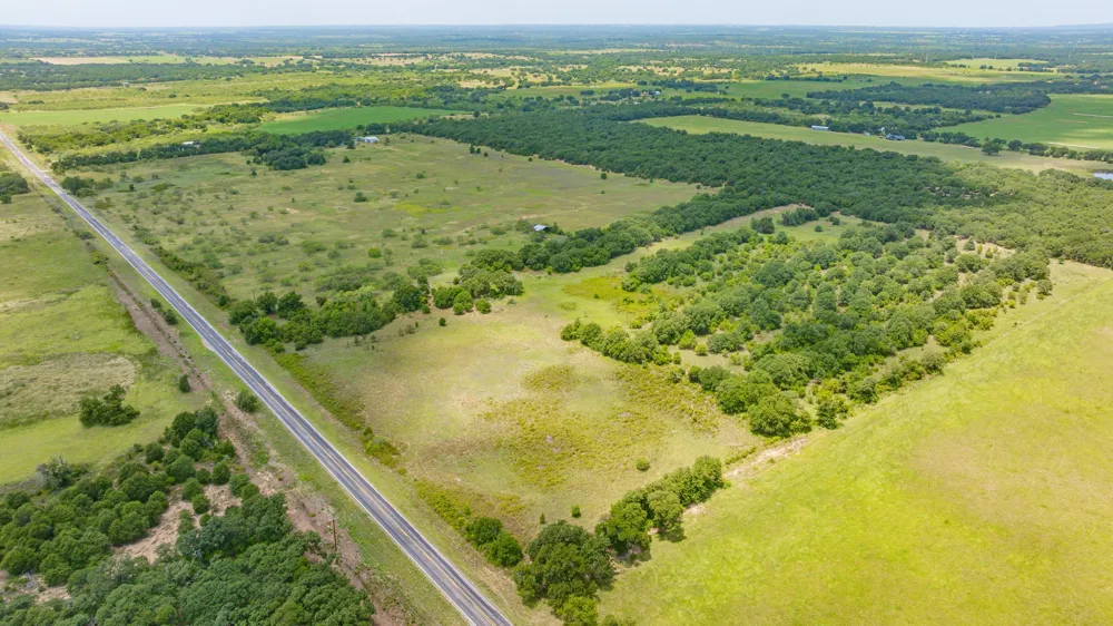 301 County Road 193 Carbon, TX 76435