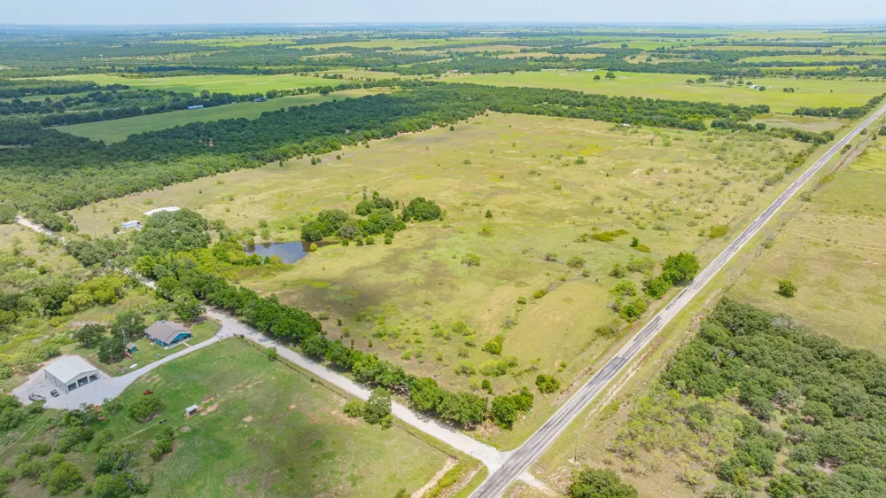 301 County Road 193 Carbon, TX 76435