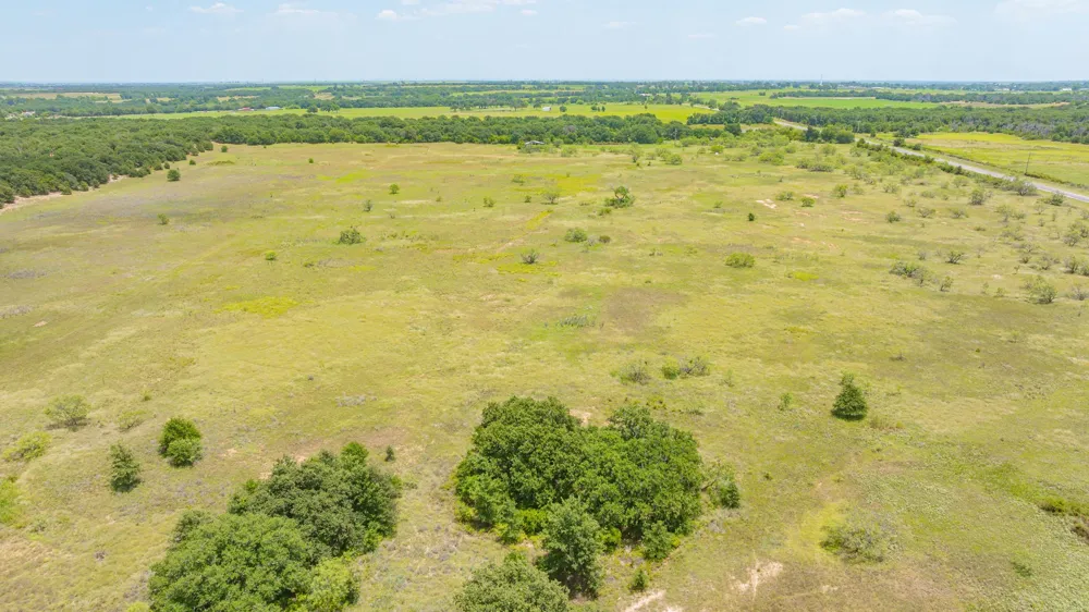 301 County Road 193 Carbon, TX 76435