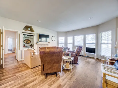 2164 Tanglewood Boulevard #C115