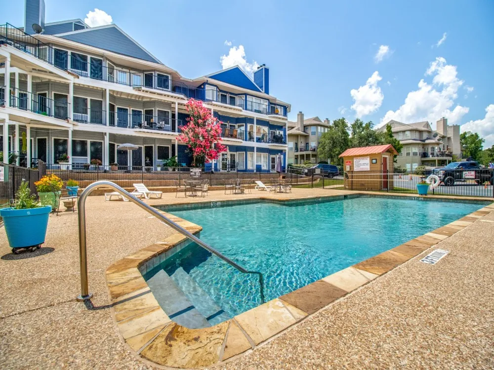 2164 Tanglewood Boulevard #C115 Pottsboro, TX 75076