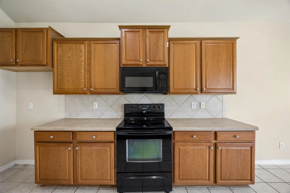 712 Beau Drive Wylie, TX 75098