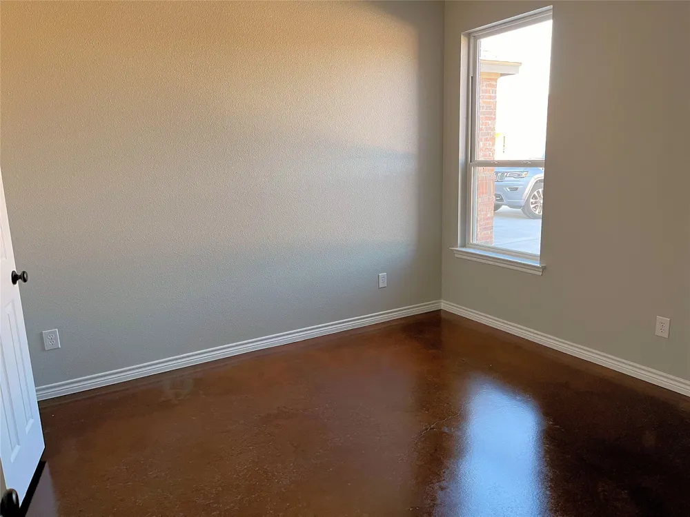 1068 County Road 327A Glen Rose, TX 76043