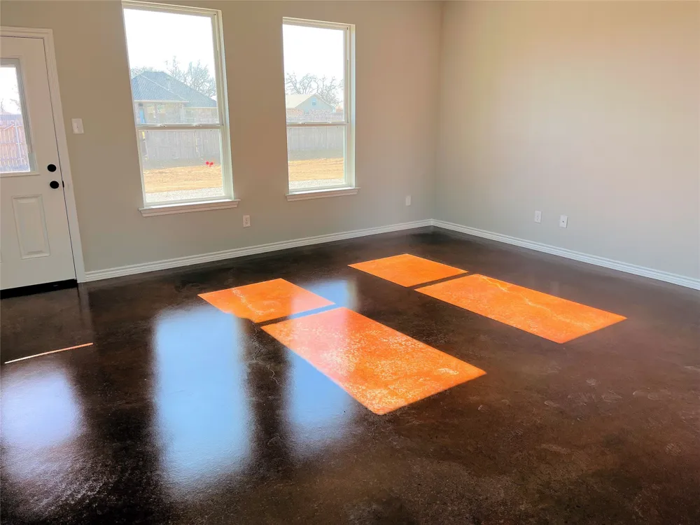 1068 County Road 327A Glen Rose, TX 76043