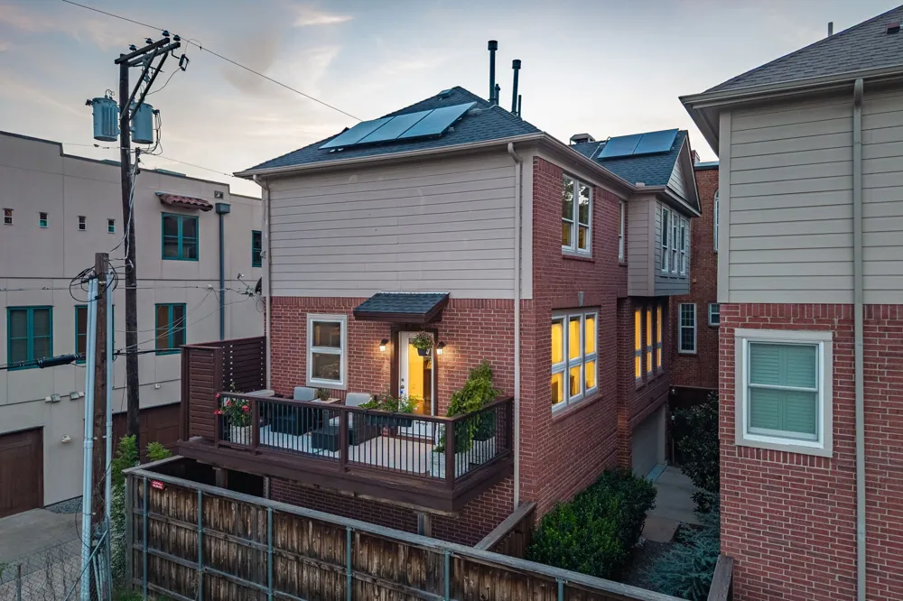 4415 Holland Avenue #D Dallas, TX 75219