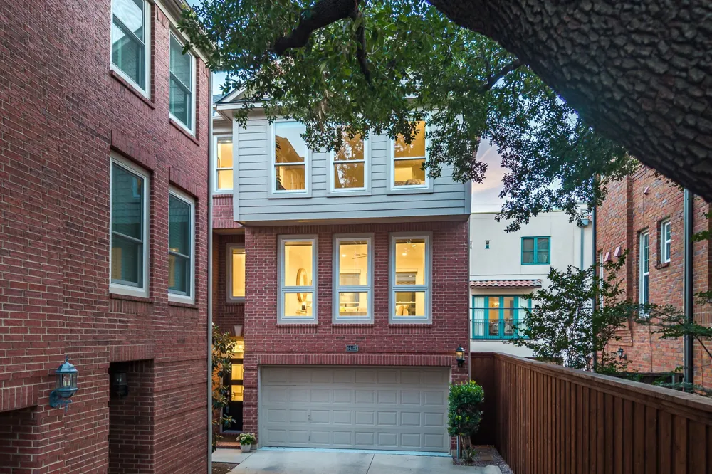 4415 Holland Avenue #D Dallas, TX 75219
