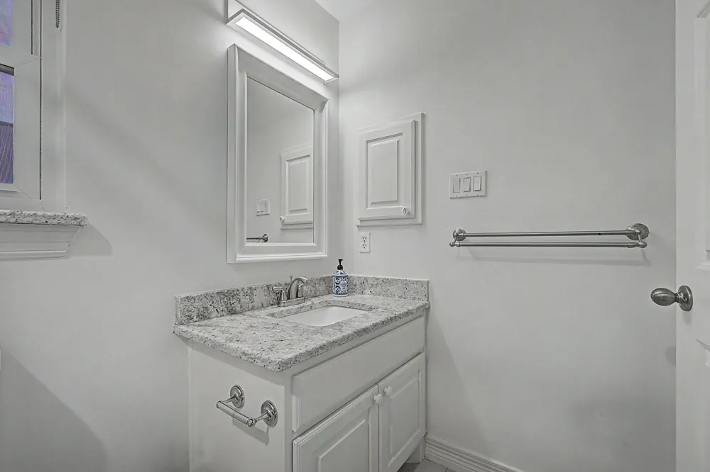 4415 Holland Avenue #D Dallas, TX 75219