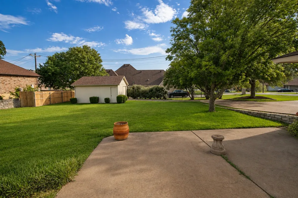 5132 Fairway Circle De Cordova, TX 76049