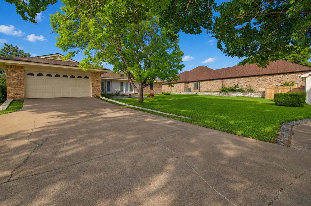 5132 Fairway Circle De Cordova, TX 76049