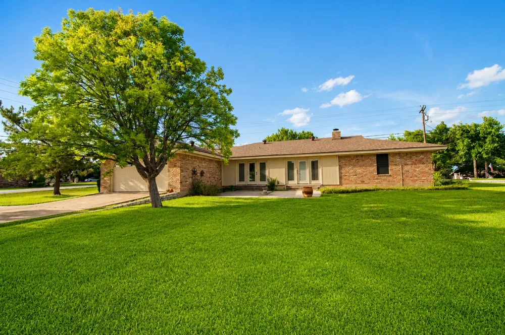5132 Fairway Circle De Cordova, TX 76049