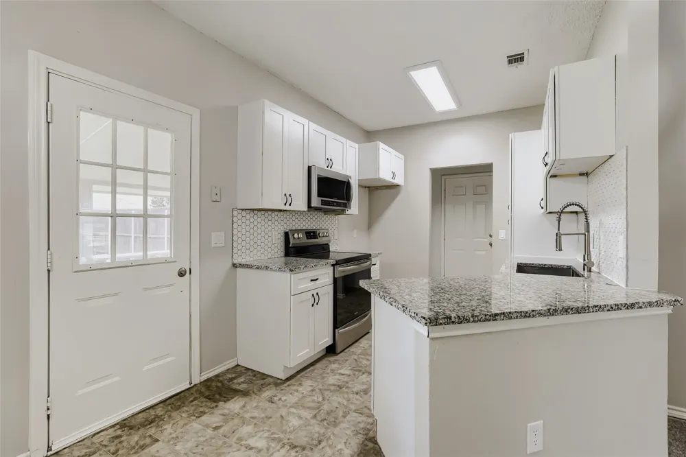 4422 Briarcrest Lane Sachse, TX 75048
