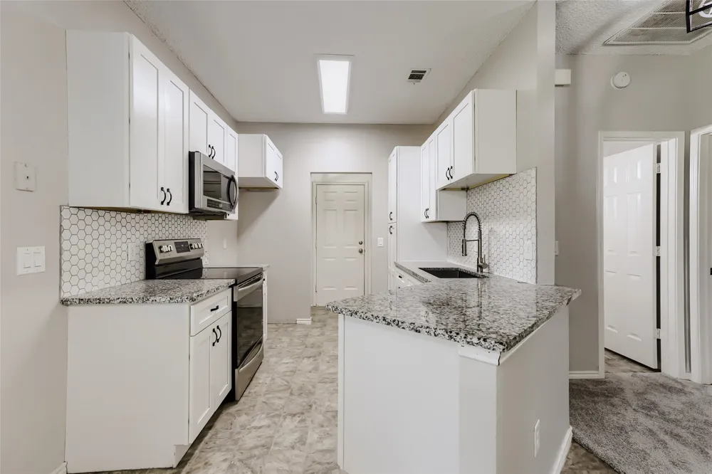 4422 Briarcrest Lane Sachse, TX 75048