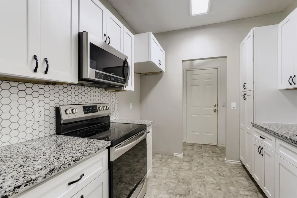 4422 Briarcrest Lane Sachse, TX 75048