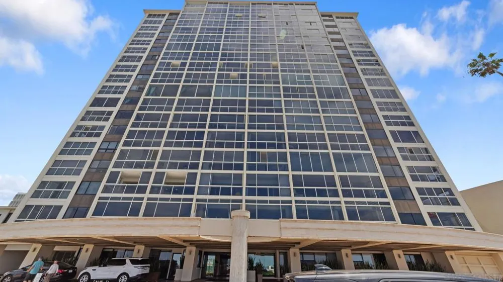 939 Coast Blvd #6F La Jolla, CA 92037