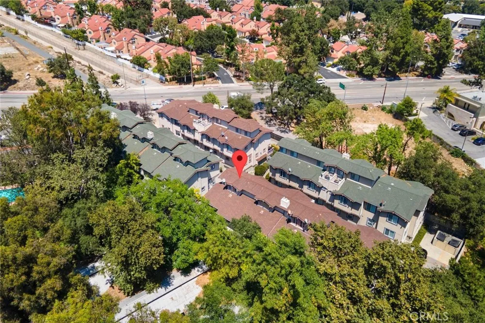 6300 Honolulu #207 La Crescenta, CA 91214