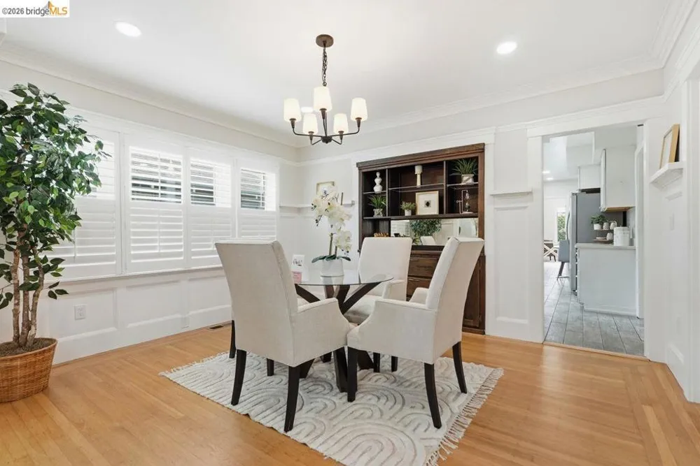 2840 Stanton St Berkeley, CA 94702