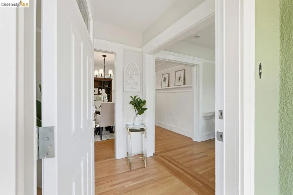 2840 Stanton St Berkeley, CA 94702