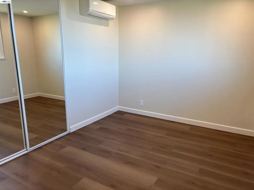 4837 Valpey Park Ave Fremont, CA 94538