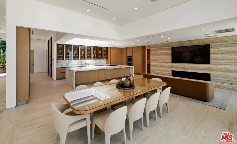 365 Trousdale Place Beverly Hills, CA 90210