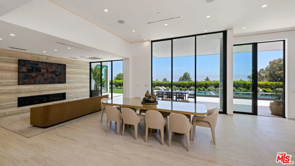 365 Trousdale Place Beverly Hills, CA 90210