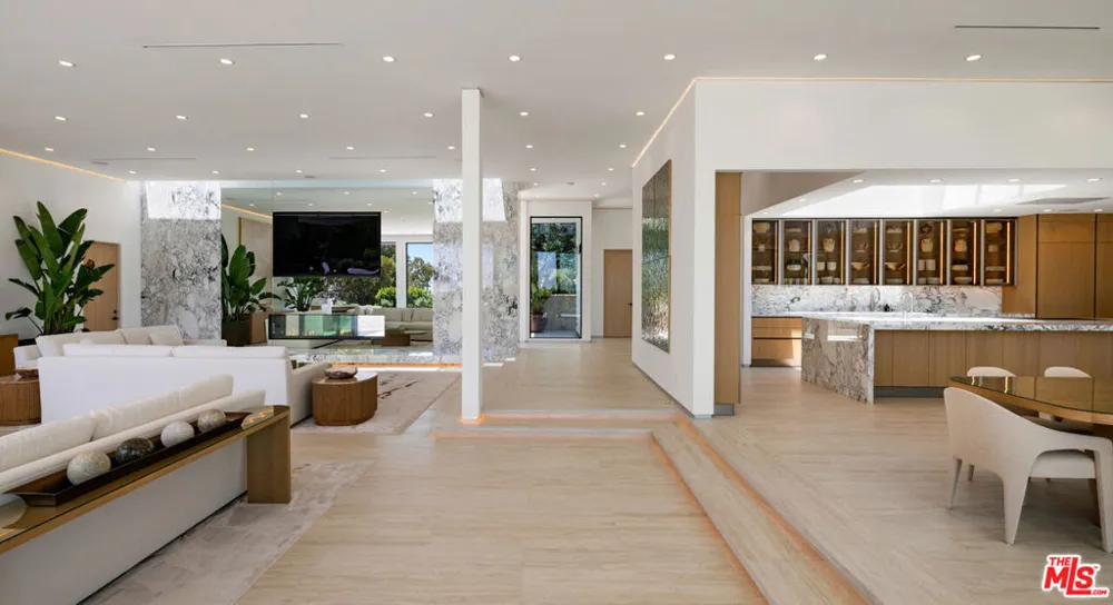365 Trousdale Place Beverly Hills, CA 90210